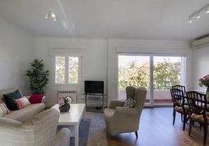 2 bedrooms 2 bathrooms furnished - Bernabeu - Business area with terrace - Minty Stay
