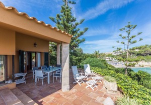 220 m² House ∙ 2 bedrooms ∙ 4 guests