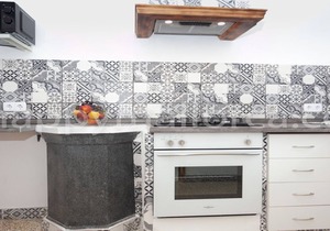 3 bedrooms ground floor, large terrace and pool, near the beach.