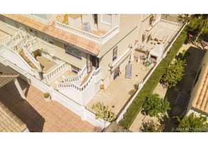 30 Beach House - BBQ & Terrace