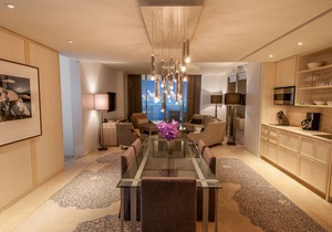 5 Star★★★★★Ocean Front Suite 1478 Sq Ft living 2 BR plus 2 large Balconies in Bal Harbour