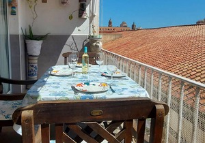 94 m² Apartment ∙ 2 bedrooms ∙ 6 guests