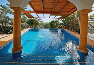 980 m² Villa ∙ 5 bedrooms ∙ 10 guests