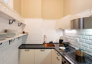 Amazing 5Bd for 13 with terrace in Plaza Cataluña
