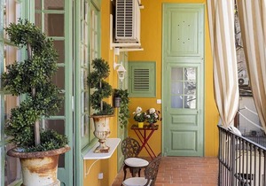 Amazing 5Bd for 13 with terrace in Plaza Cataluña
