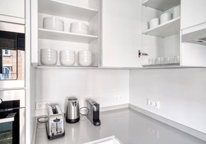 Amazing Retiro 3BR, in the best area of Madrid, by Blueground