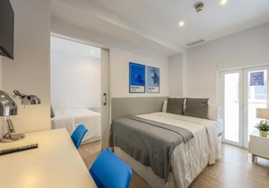 AmazINN Places Blasco de Garay 102