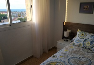 Apartamento con vista al mar en playa Malvarrosa