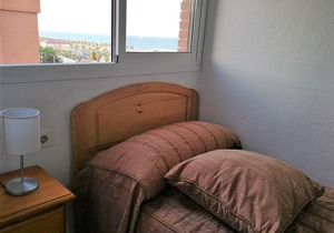 Apartamento con vista al mar en playa Malvarrosa
