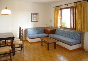 APARTAMENTOS SON BOU Z5
