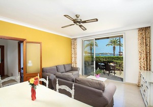 Apartment - 3 Bedrooms with WiFi and Sea views - 108767