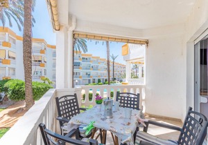 Apartment 'B22 Vistas al mar desde la terraza' close to the Beach with Shared Pool & Wi-Fi