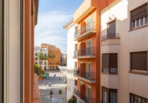 Apartment next to the Atarazanas Market and Larios street