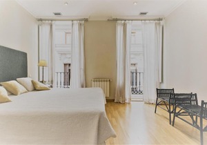 Apartment Prado Museum