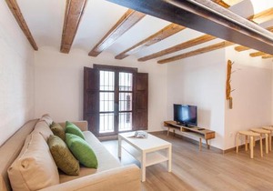 ApartUP Central Market II