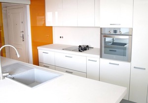 ApartUP Opera Tower View