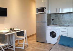 AQUA II. Apt. 1 Bedroom Terrace-Pool View.