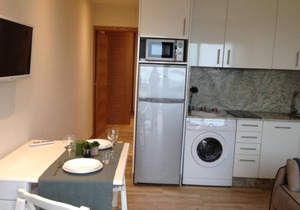 AQUA II. Apt. 1 Bedroom Terrace-Pool View.