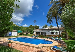 Beautiful and comfortable villa with private pool in Javea, Costa Blanca, Spain for 6 persons