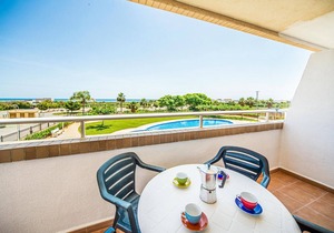 Beautiful apartment in Cabanes