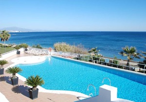C6 Espectacular y moderno apartamento en primera línea - Estepona - Sinfonia del Mar