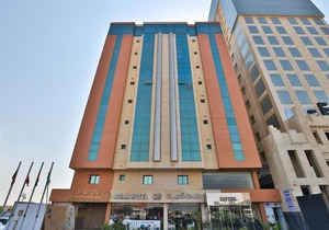 Capital O 338 Asian Hotel