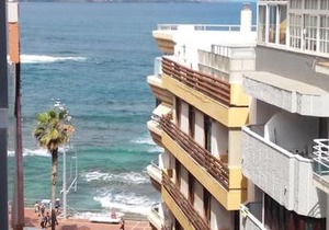 City Beach Home 60