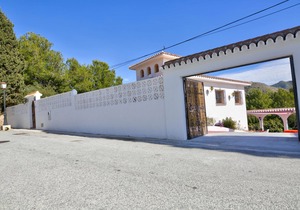 Detached Villa El Tomillar in Frigiliana/Nerja