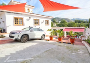 Detached Villa El Tomillar in Frigiliana/Nerja