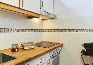 Duplex penthouse with terrace in pure center, 2 to 8 people, at Puerta del Sol