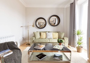 Exclusive 2 bedroom apartment in the center of Madrid. 3D