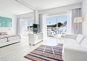 Grupotel Ibiza Beach Resort - Adults Only