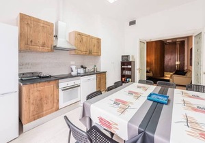 GV2, Huge apartment in the Heart of Madrid (Gran Vía)
