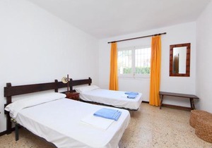 Holiday Home Carlos by Interhome