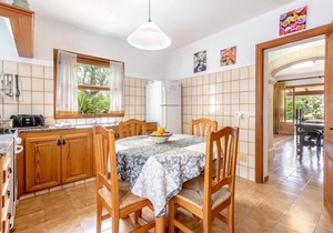 Holiday Home "Sol Roma" with Mountain View, Pool, Air Conditioning & Garden