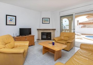 Holiday Home Villa Kikidona by Interhome