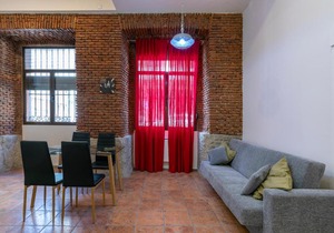 HOMEABOUT IMPERIAL APARTMENT