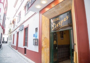 Hostal Sierpes