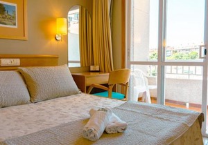Hotel Atalaya I