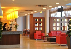 Hotel Avant Aeropuerto