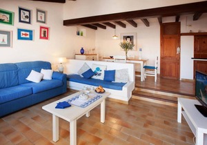 House - 1 Bedroom with WiFi and Sea views - 108335