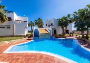 LA PERLA DE CALA DOR