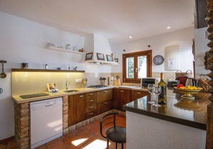 Large and comfortable villa with private pool in Moraira, on the Costa Blanca, Spain for 6 persons