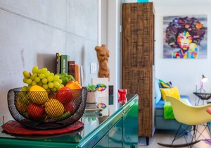 Loft-style beachfront apartment on the 6th floor - like staying with friends