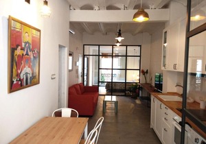 Loft & terrace in Russafa street