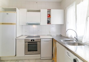 Lovely apartment in Calahonda with WiFi
