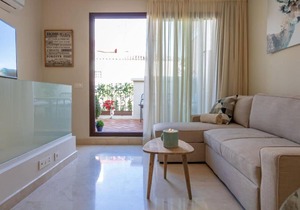 Lumbreras Deluxe Suite by Valcambre