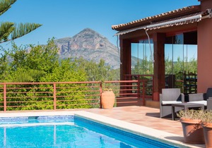 LUXURY AIR-CONDITIONED VILLA WITH SEA VIEW 5 BED 10 PEOPLE WI FI