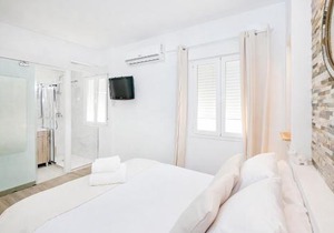 Marmoles 21, City Center Apartment