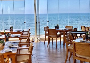 Mi Capricho 4A-Beachfront :Apartment with sea view